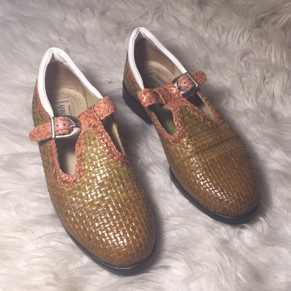 aerogreen leather woven golf shoes like new